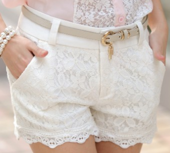 Shorts Renda