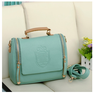 Bolsa Vintage com Emblema